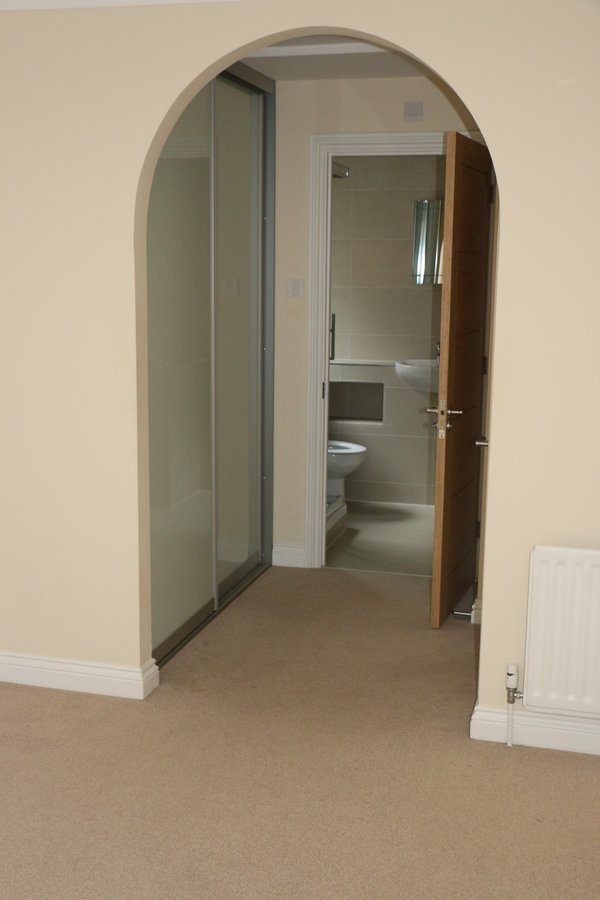 Internal archway feature — Ladymere Place apartment refurbishment, Godalming