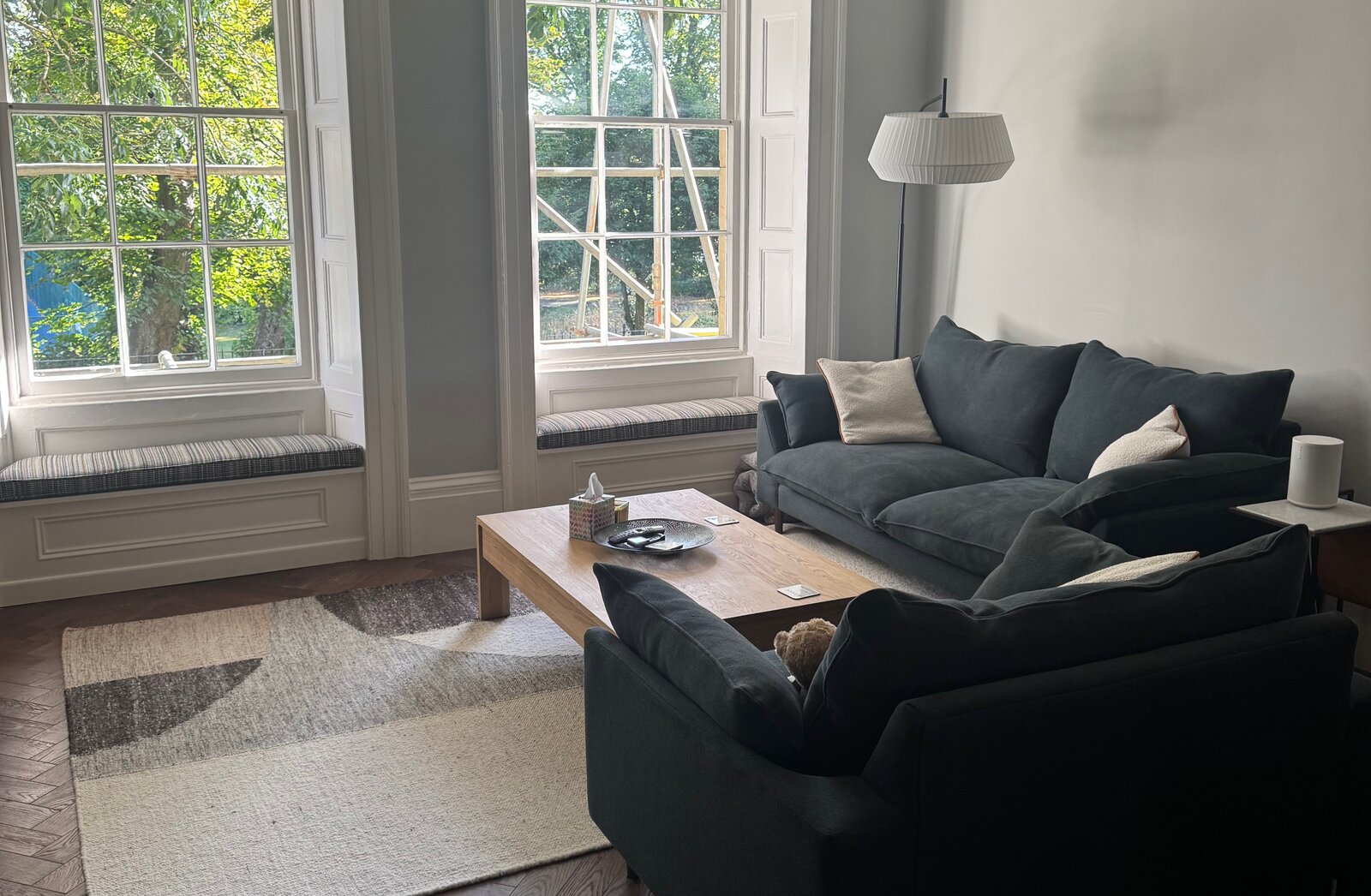 Period reception room with sash windows — Leazes Terrace Grade I Georgian apartment, Newcastle