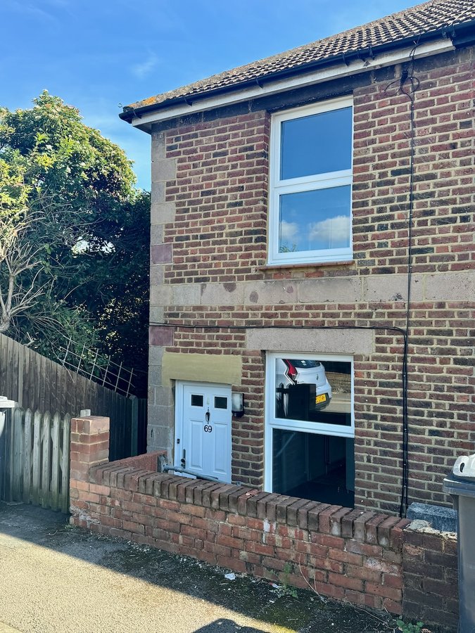 Victorian semi-detached terrace facade after renovation — terrace renovation project, Surrey